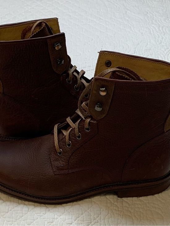 UGG Men\'s Selwood Leather Lace-Up  Boots